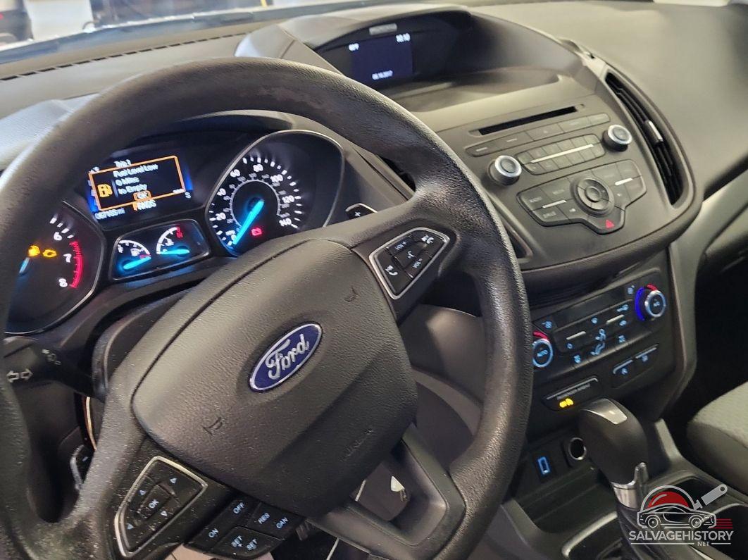 1FMCU9GD0HUD67818 2017 FORD ESCAPE photo no. 9