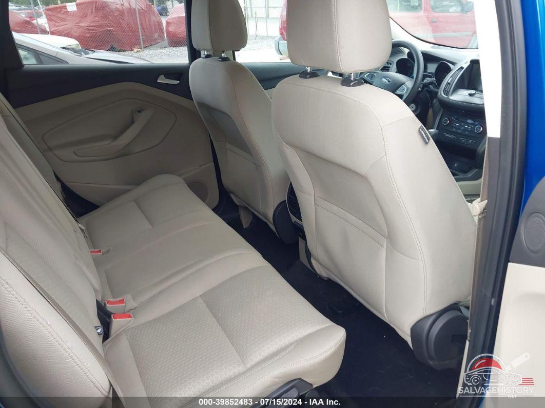 1FMCU0GD9HUE01749 2017 FORD ESCAPE photo no. 8