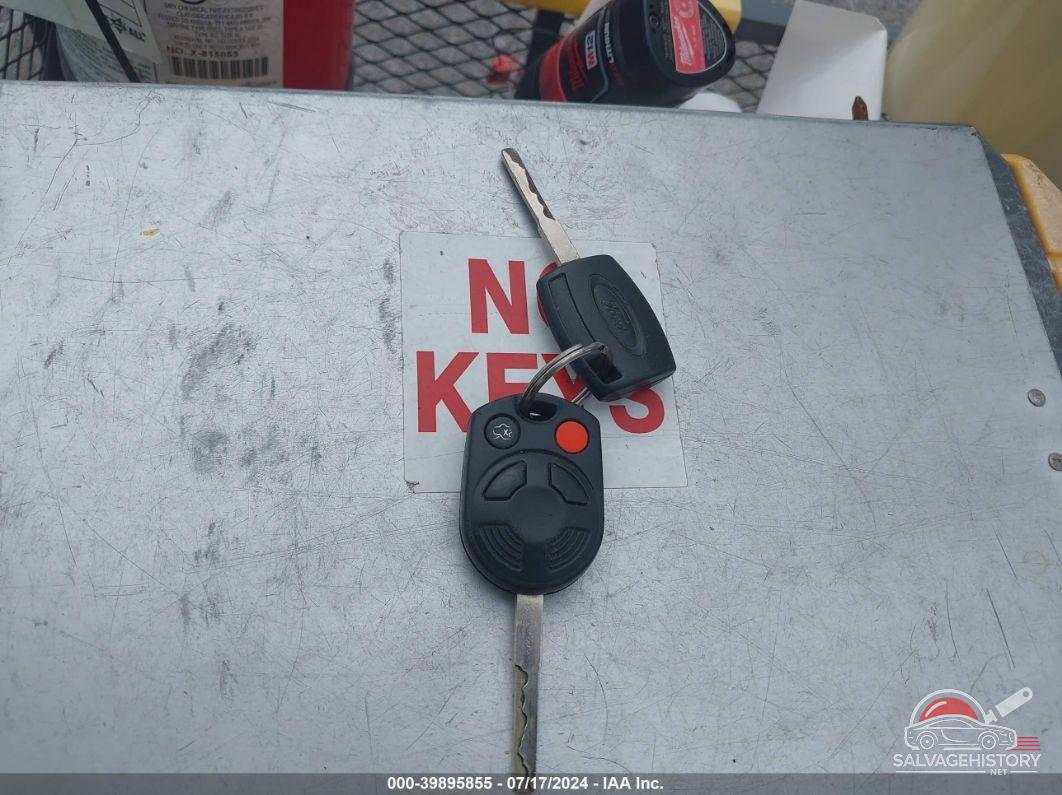1FAHP3E21CL265707 2012 FORD FOCUS photo no. 11