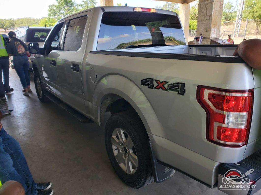 1FTEW1E52KKE23975 2019 FORD F-150 photo no. 8