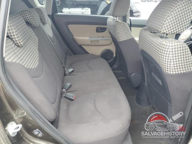 KNDJT2A2XA7028257 2010 KIA SOUL photo no. 10