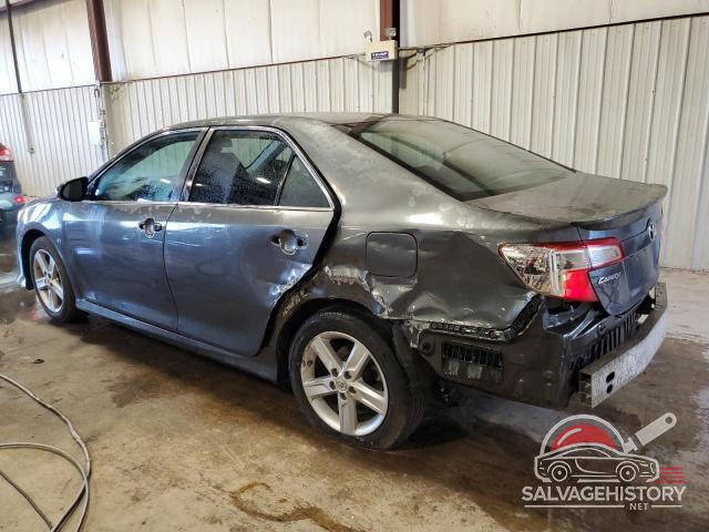 4T1BF1FK9CU053021 2012 TOYOTA CAMRY photo no. 2