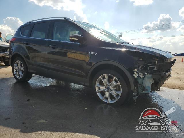1FMCU0J9XGUC34854 2016 FORD ESCAPE photo no. 4
