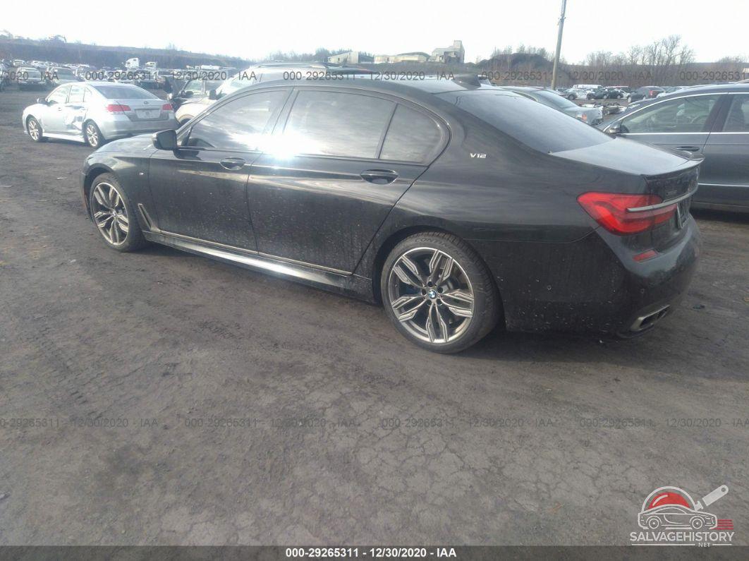 WBA7H6C57JG614826 2018 BMW 7 SERIES photo no. 3