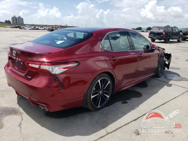 4T1B61HK5JU582685 2018 TOYOTA CAMRY photo no. 3