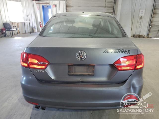 3VW1K7AJ8CM358136 2012 VOLKSWAGEN JETTA photo no. 6