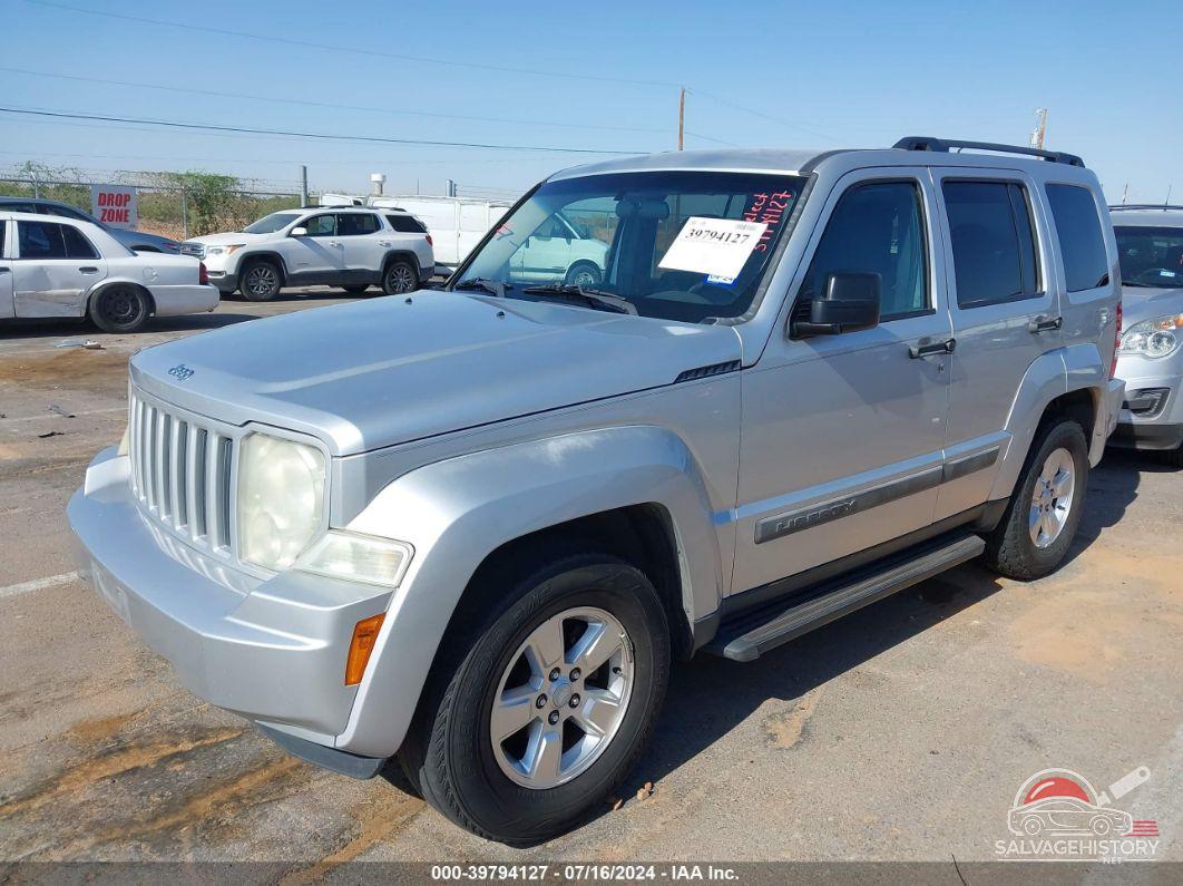 1C4PJLAK9CW208439 2012 JEEP LIBERTY photo no. 2