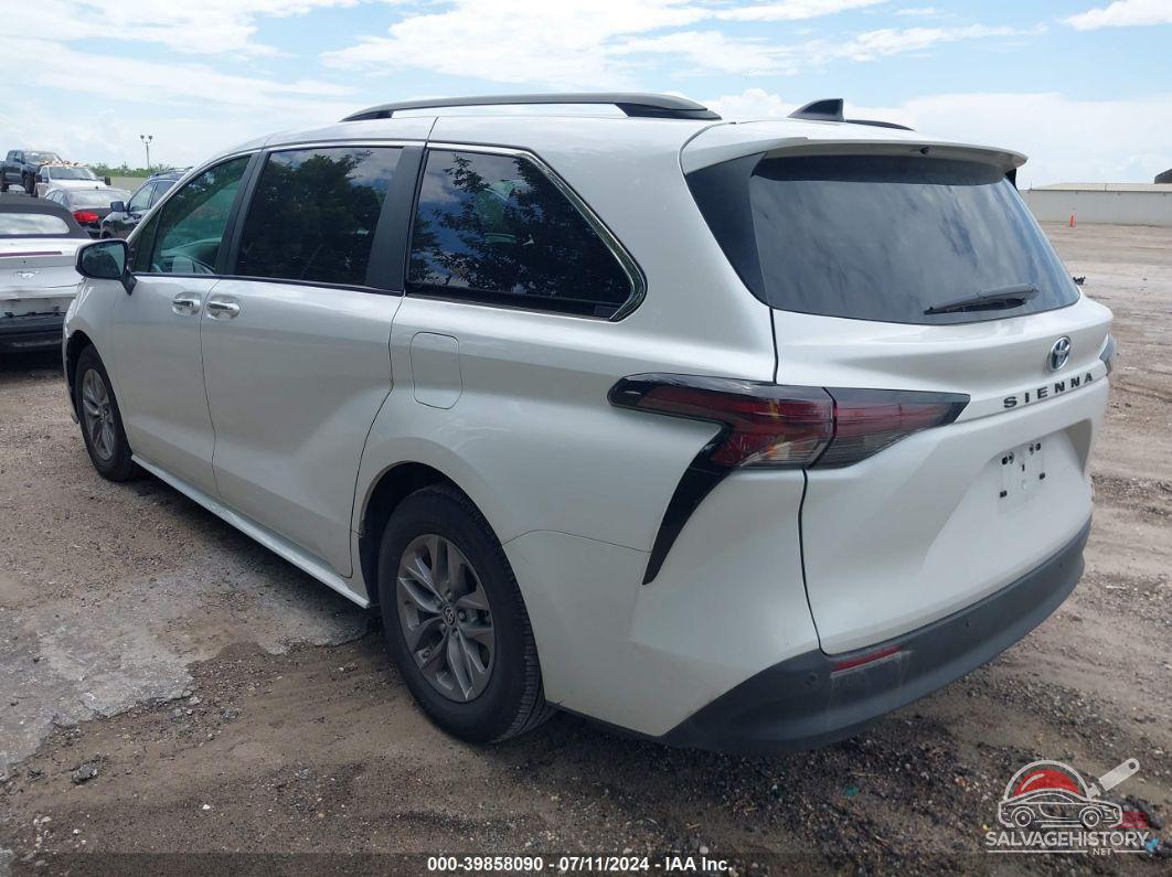 5TDYRKEC0RS192876 2024 TOYOTA SIENNA photo no. 3