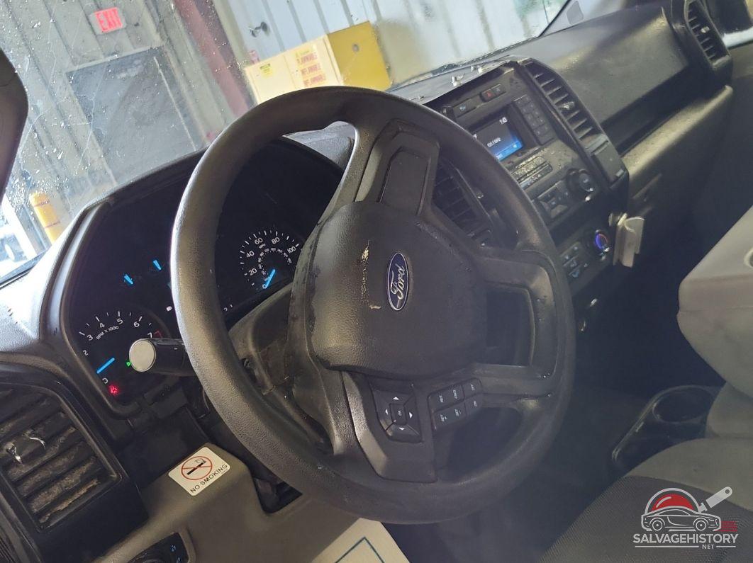 1FTEX1EB1KKD84993 2019 FORD F-150 photo no. 3