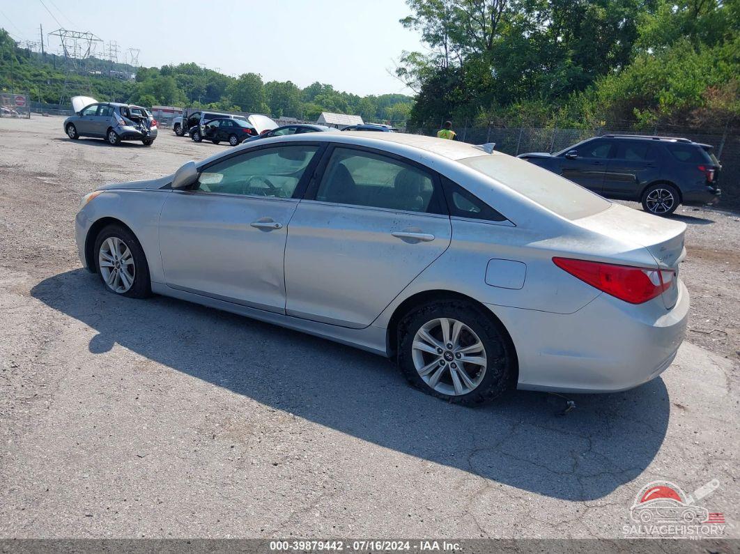 5NPEB4AC1DH701901 2013 HYUNDAI SONATA photo no. 3