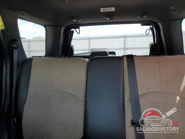4M2CU971X8KJ42452 2008 MERCURY MARINER photo no. 10