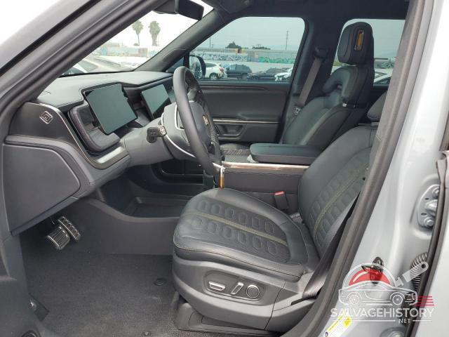 7PDSGBBAXRN037135 2024 RIVIAN RIS photo no. 7