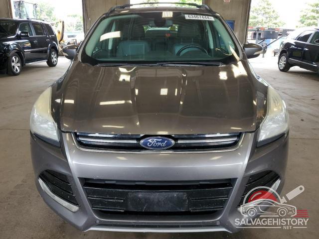 1FMCU9H93DUC27928 2013 FORD ESCAPE photo no. 5