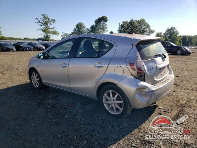 JTDKDTB34C1525440 2012 TOYOTA PRIUS photo no. 2
