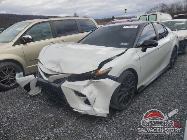 4T1NZ1AK5LU045400 2020 TOYOTA CAMRY photo no. 1