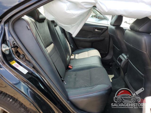 4T1BF1FK5HU715216 2017 TOYOTA CAMRY photo no. 10