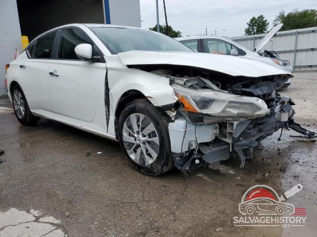 1N4BL4BV0KC237451 2019 NISSAN ALTIMA photo no. 4