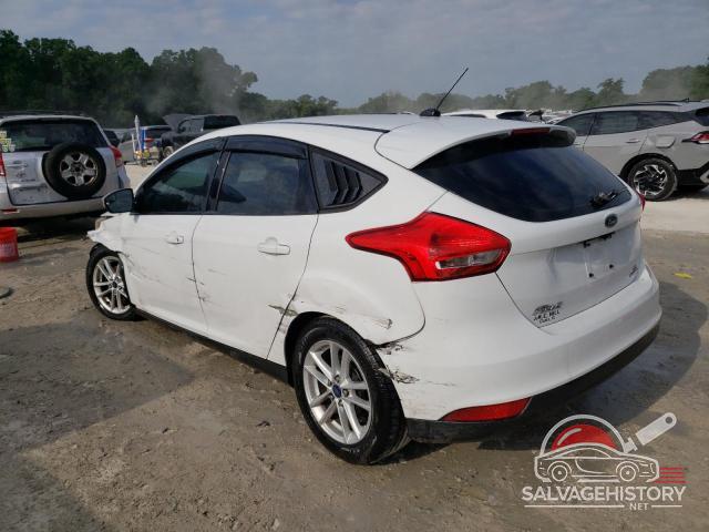 1FADP3K2XFL202371 2015 FORD FOCUS photo no. 2