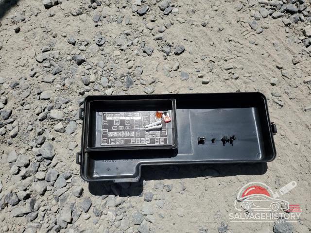 JTEHF21A230138675 2003 TOYOTA HIGHLANDER photo no. 13