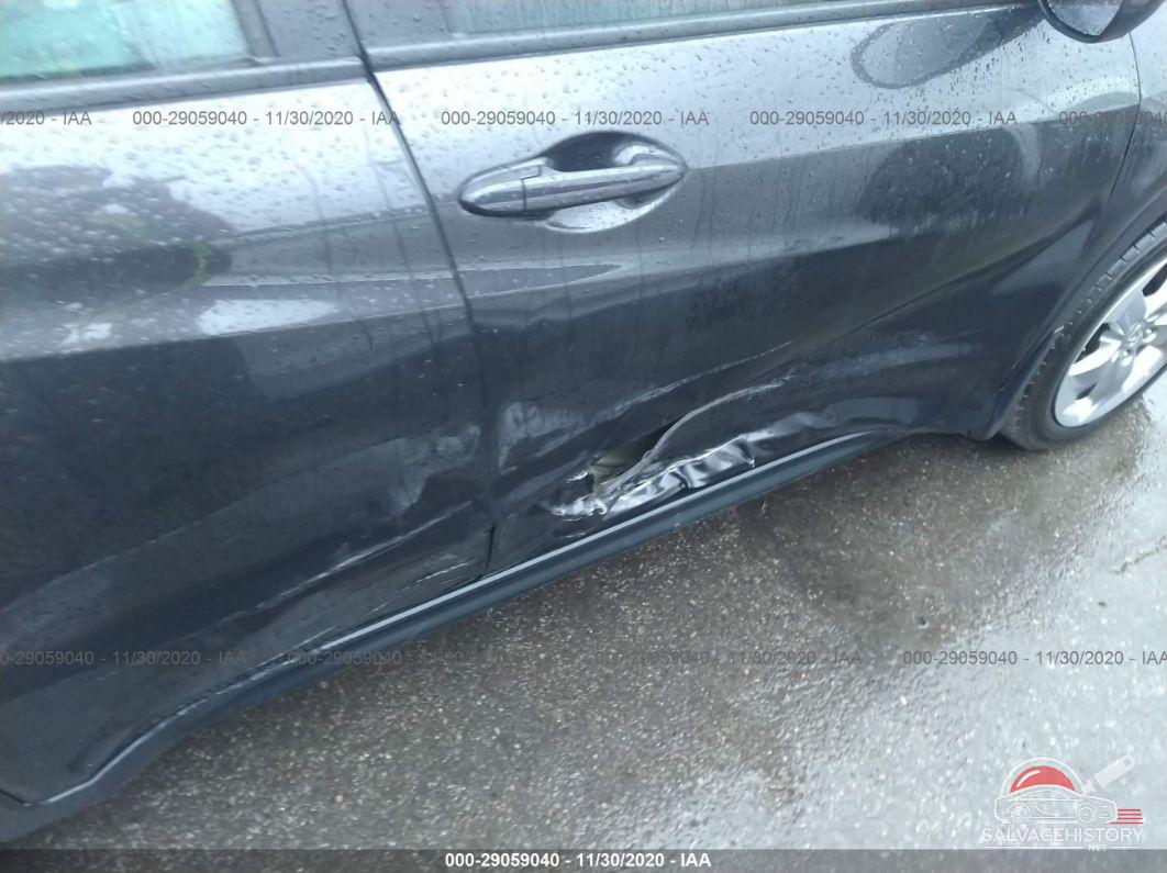 3CZRU6H36JG700027 2018 HONDA HR-V photo no. 6