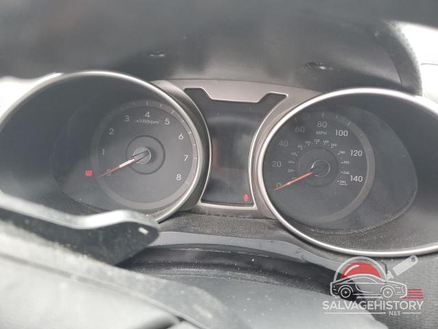KMHTC6AD7CU076638 2012 HYUNDAI VELOSTER photo no. 9