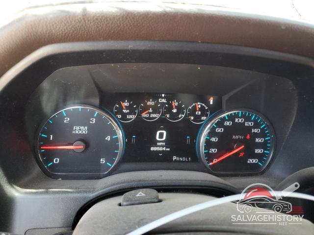 1GT12UEY9JF177939 2018 GMC SIERRA photo no. 9