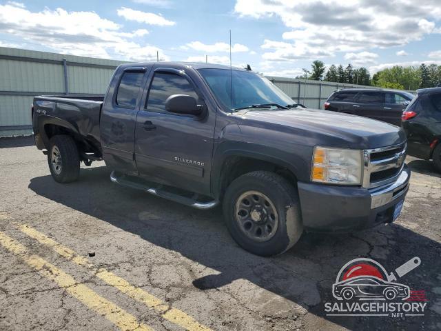1GCRKREA3BZ247146 2011 CHEVROLET SILVERADO photo no. 4