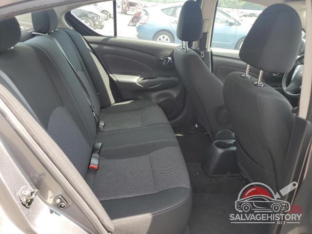 3N1CN7AP4KL876081 2019 NISSAN VERSA photo no. 10