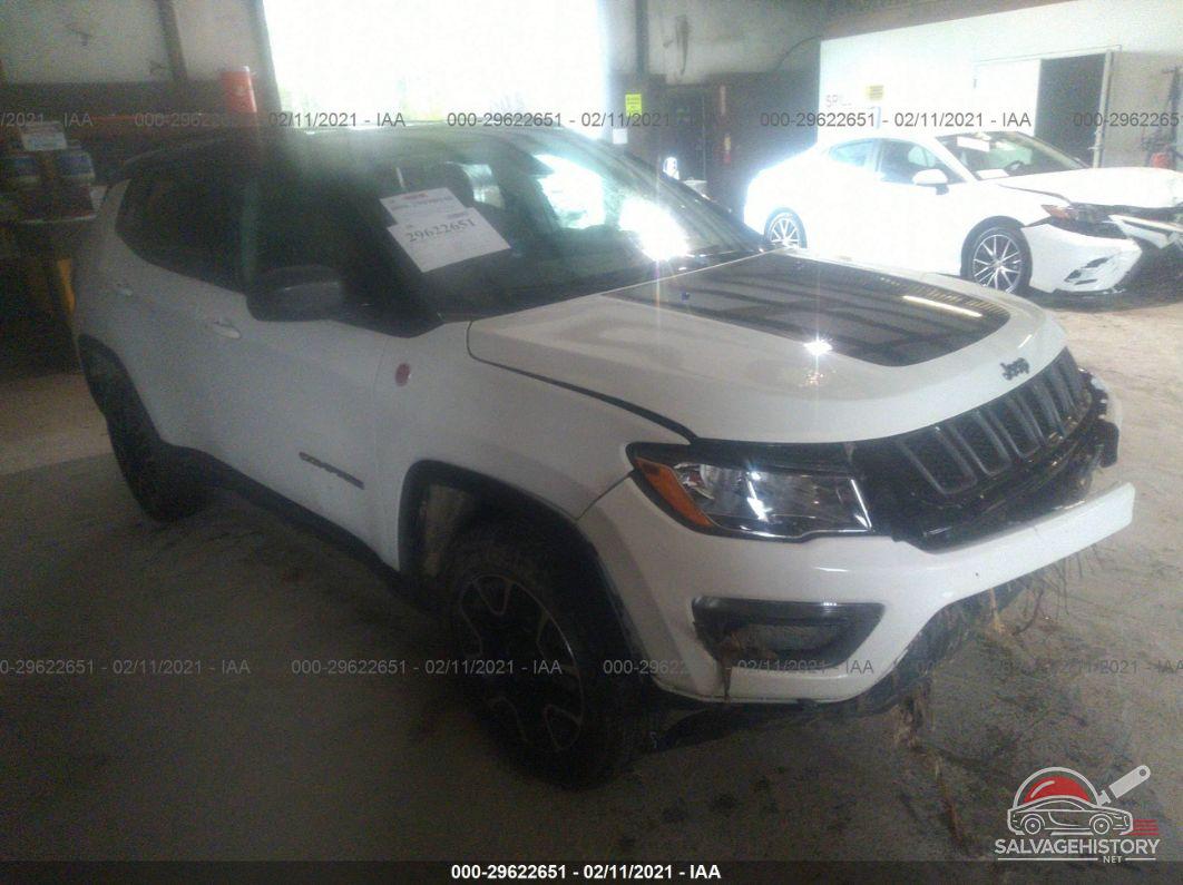 3C4NJDDB8LT166781 2020 JEEP COMPASS photo no. 4