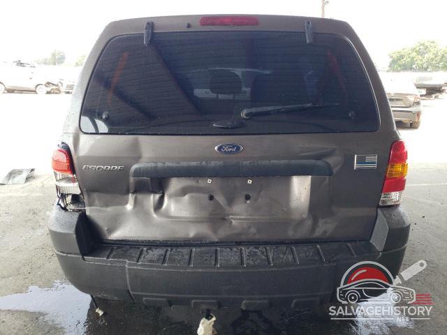 1FMYU92Z06KA49120 2006 FORD ESCAPE photo no. 6