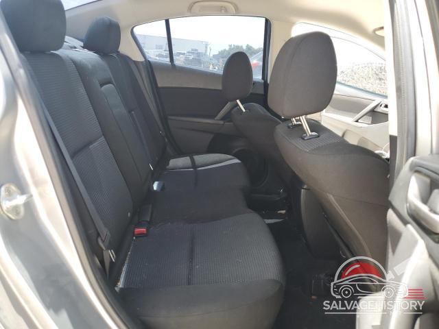JM1BL1V76C1676186 2012 MAZDA 3 photo no. 10
