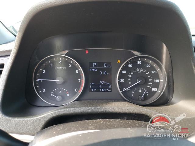 5NPD84LF1HH095085 2017 HYUNDAI ELANTRA photo no. 9