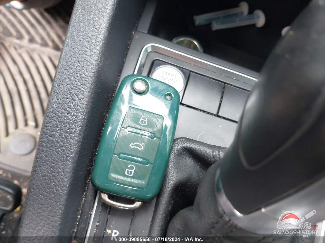 3VWD17AJ7FM410618 2015 VOLKSWAGEN JETTA photo no. 11
