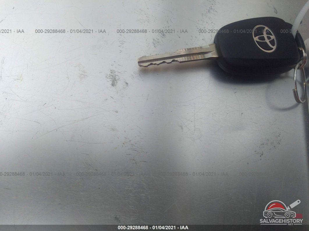 JTMZFREV1HJ716720 2017 TOYOTA RAV4 photo no. 11
