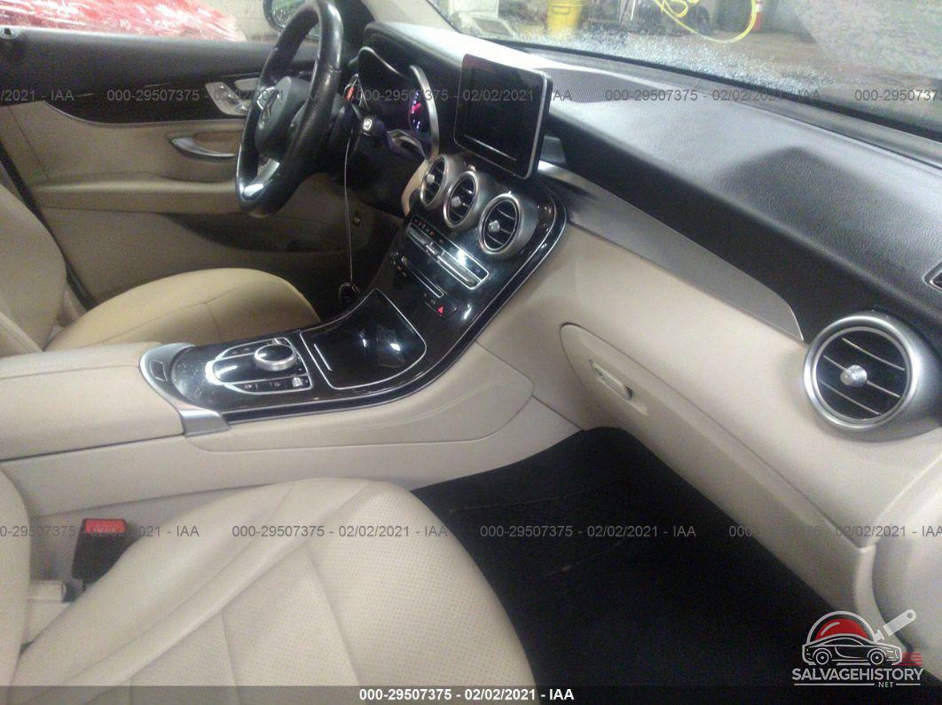 WDC0G4KB8HF164455 2017 MERCEDES-BENZ GLC photo no. 5