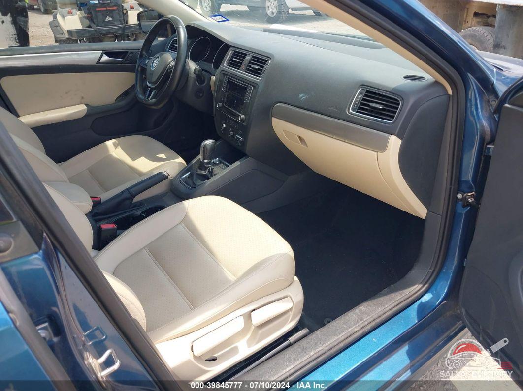 3VWDB7AJ8HM361302 2017 VOLKSWAGEN JETTA photo no. 5