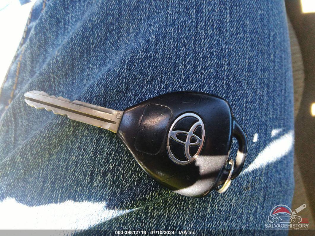 2T3BF4DV4CW257666 2012 TOYOTA RAV4 photo no. 9