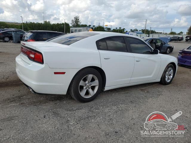 2C3CDXBG8DH624834 2013 DODGE CHARGER SE photo no. 3