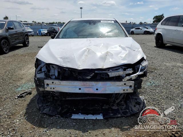 4T1G11AK9LU318841 2020 TOYOTA CAMRY photo no. 5