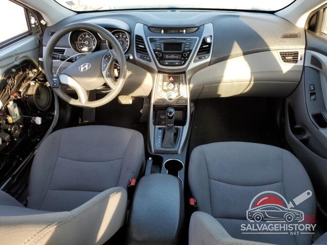 5NPDH4AE2GH730260 2016 HYUNDAI ELANTRA photo no. 8
