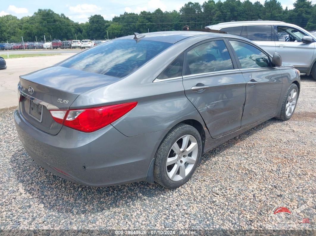 5NPEB4AC8DH761836 2013 HYUNDAI SONATA photo no. 4