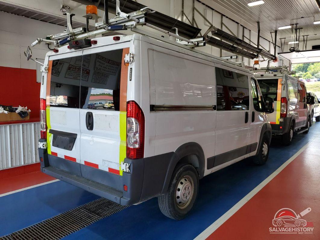 3C6TRVAGXFE517549 2015 RAM PROMASTER 1500 photo no. 10