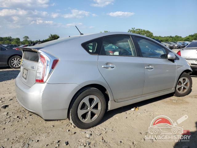 JTDKN3DU6D0338758 2013 TOYOTA PRIUS photo no. 3