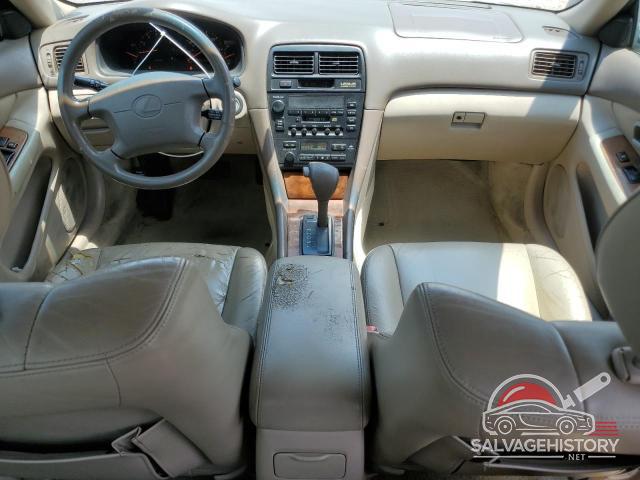 JT8BF28G3W5041592 1998 LEXUS ES300 photo no. 8