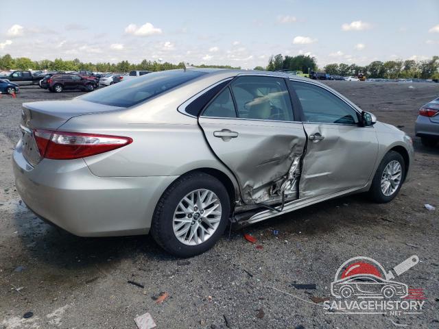 4T4BF1FK4GR571193 2016 TOYOTA CAMRY photo no. 3