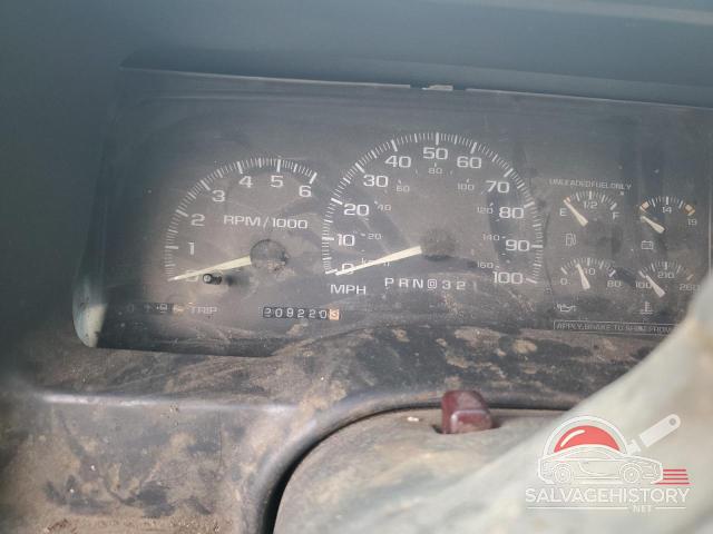1GTEC14W2WZ553058 1998 GMC SIERRA photo no. 9
