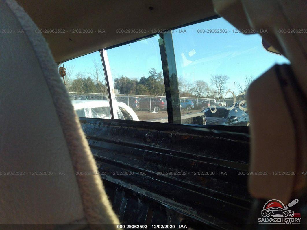 1FTNX21F7YED51115 2000 FORD SUPER DUTY F-250 photo no. 8