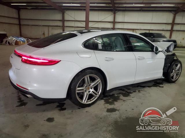WP0AA2A77JL103604 2018 PORSCHE PANAMERA photo no. 3