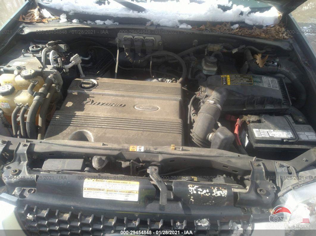 1FMCU95H75KC30257 2005 FORD ESCAPE photo no. 10