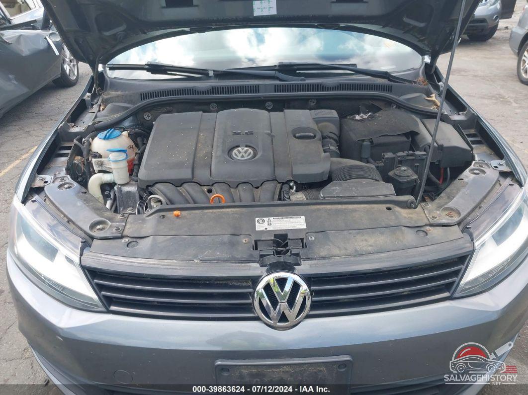3VWDZ7AJ1BM320321 2011 VOLKSWAGEN JETTA photo no. 10